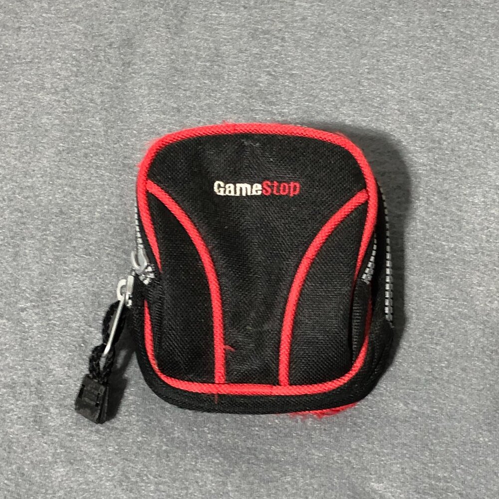 Vintage GameStop Protective Carrying Zip Case Nintendo Game Boy Advance SP Red